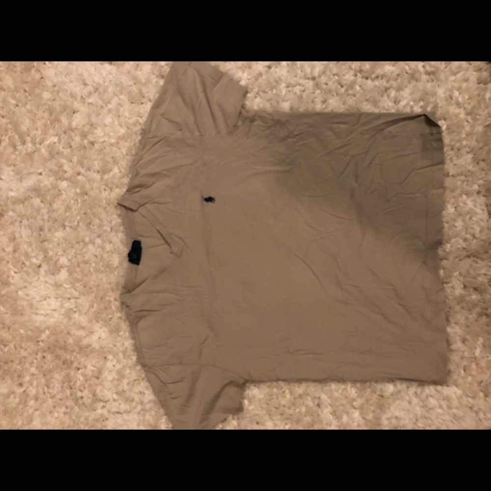 Grey V Neck Ralph Lauren T Shirt Small